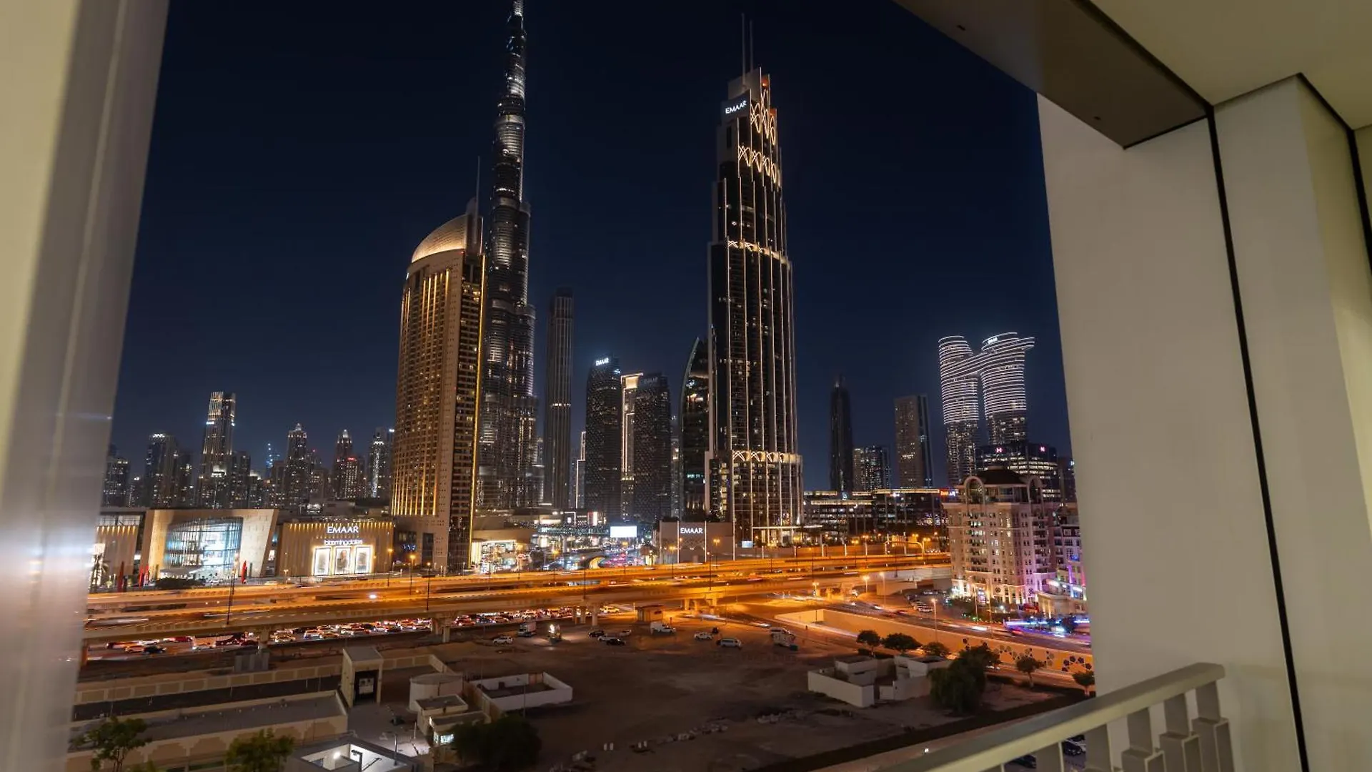 2Br Burj Khalifa Fireworks View Apartment Dubai