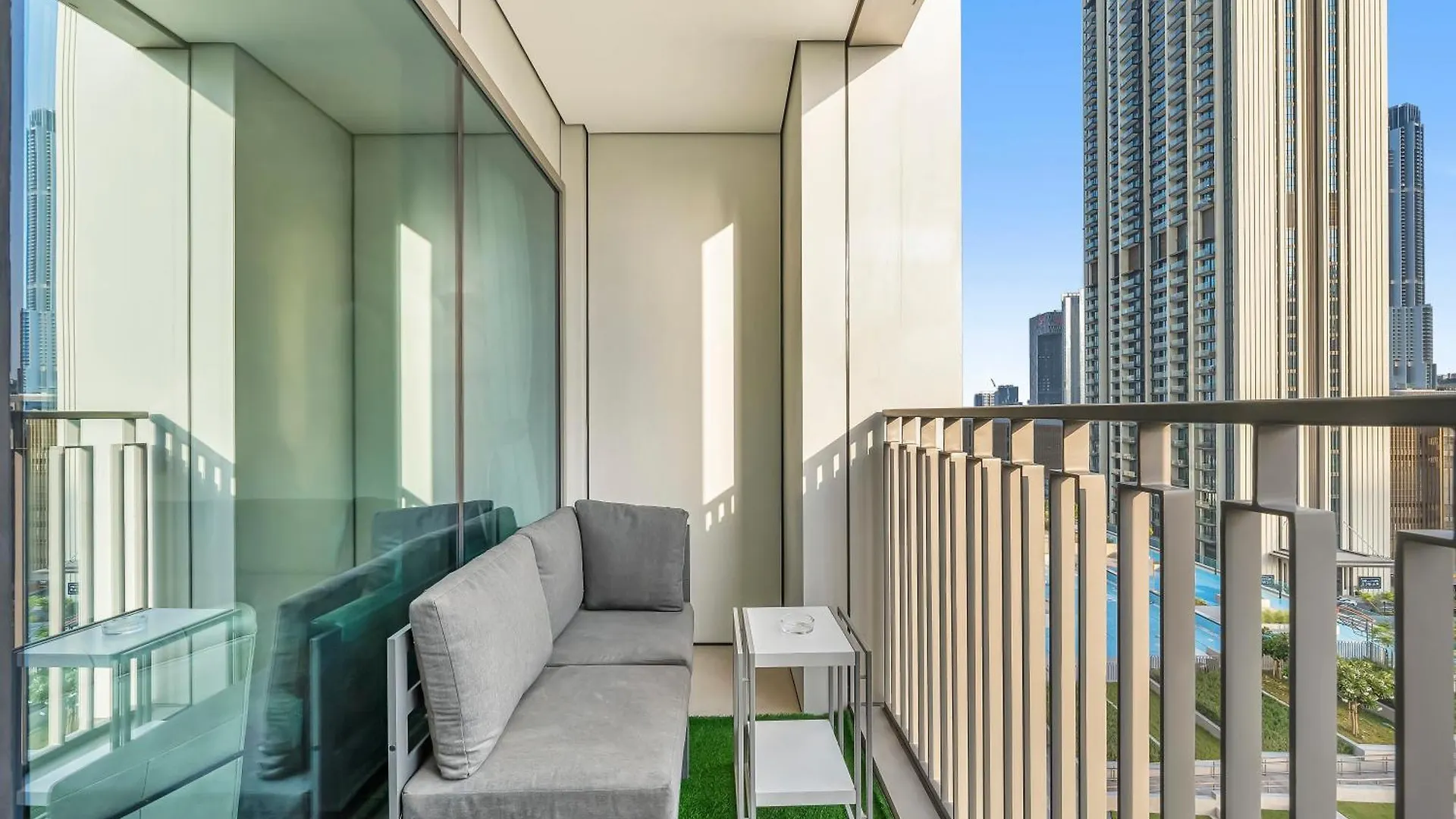 2Br Burj Khalifa Fireworks View Apartment Dubai
