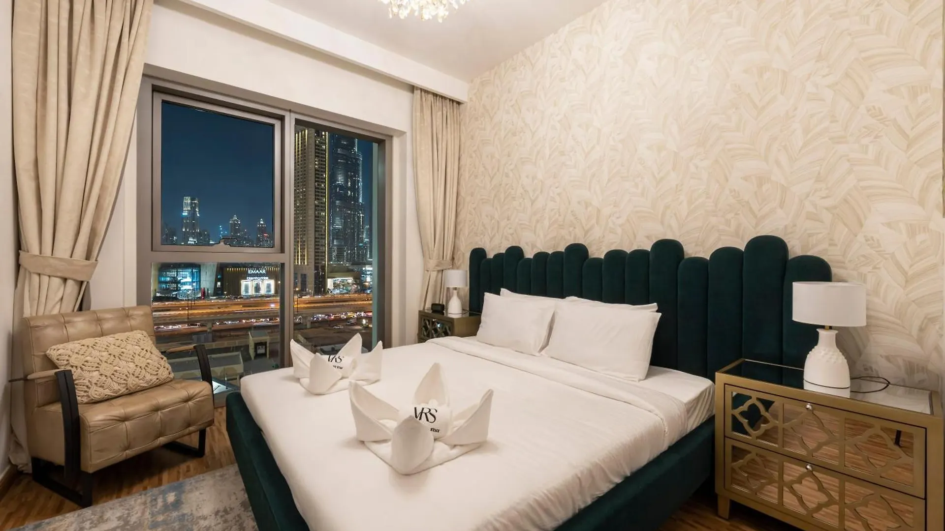 2Br Burj Khalifa Fireworks View Apartment Dubai